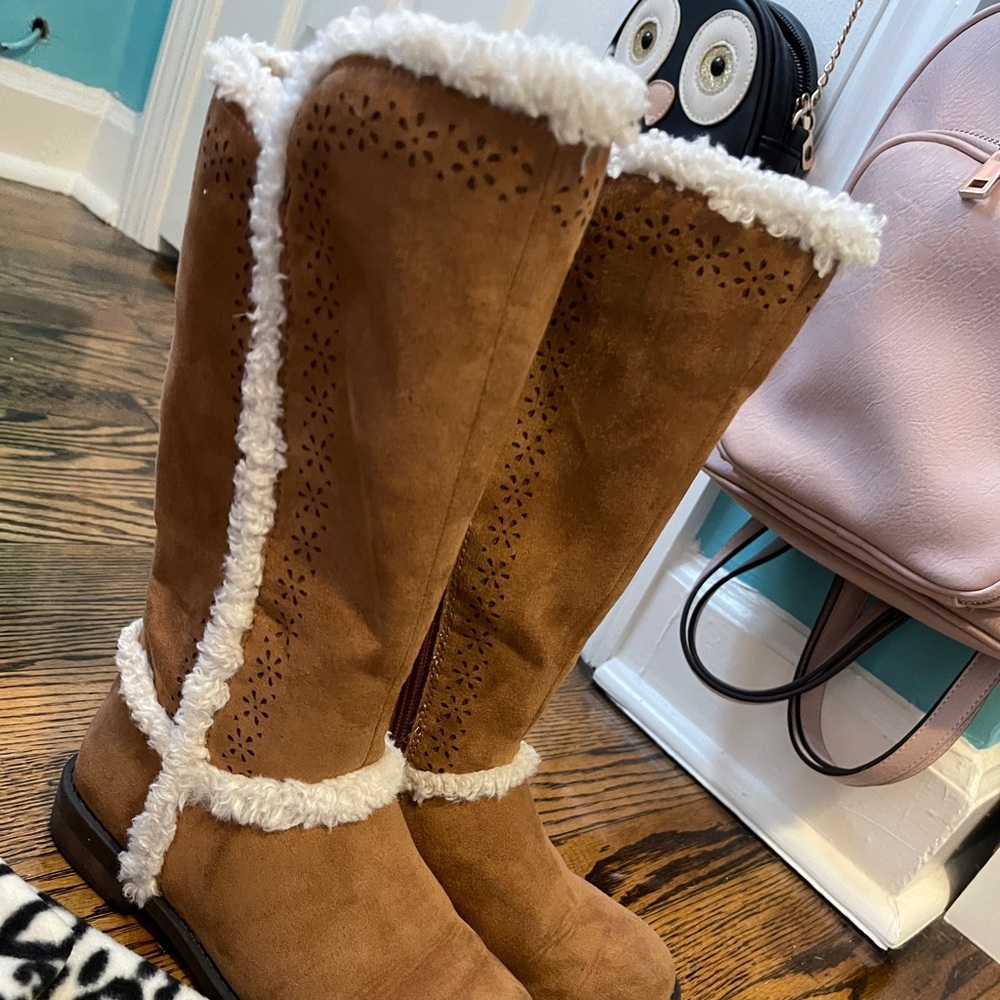 Girl Boots